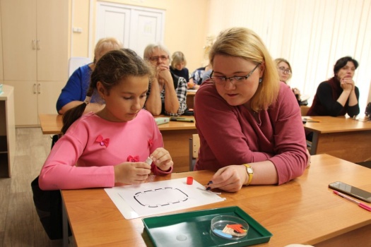 Методисты Центра «Эврика» поделились опытом своей работы с педагогами города. 6