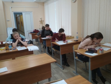 ​Первый тур Московской олимпиады школьников по физике.