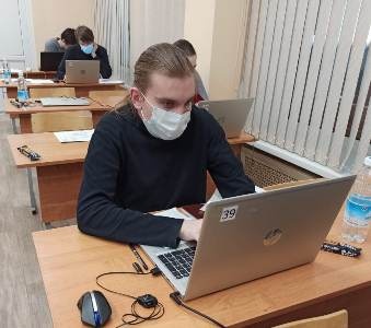 Завершен региональный этап Всероссийской олимпиады школьников  по информатике в Камчатском крае 0