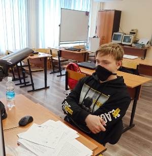 Завершен региональный этап Всероссийской олимпиады школьников  по информатике в Камчатском крае 7