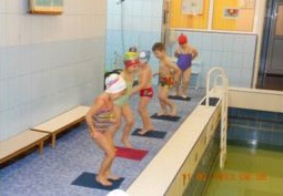 Оздоровительная ценность плавания и его эффективность для детей дошкольного возраста 0